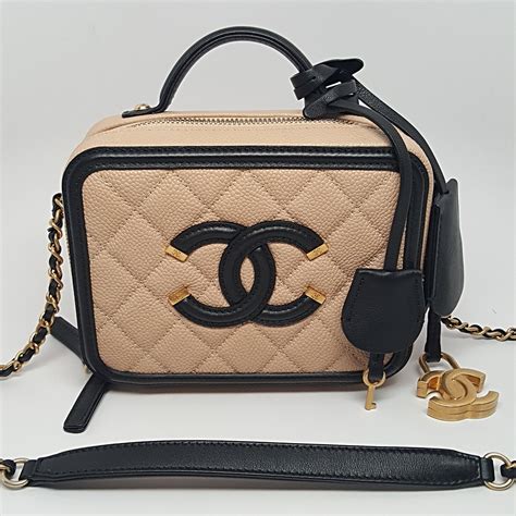 chanel vanity case beige and black|Chanel vanity bag 2021.